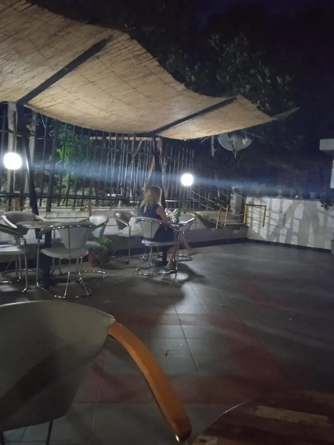 Hotel Moris Kryemëdhej