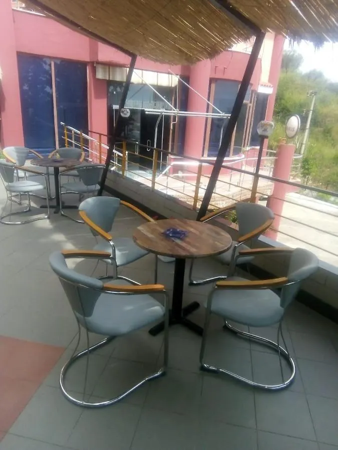 Hotel Moris Kryemëdhej