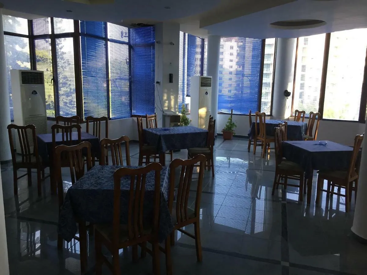 Hotel Moris Kryemëdhej