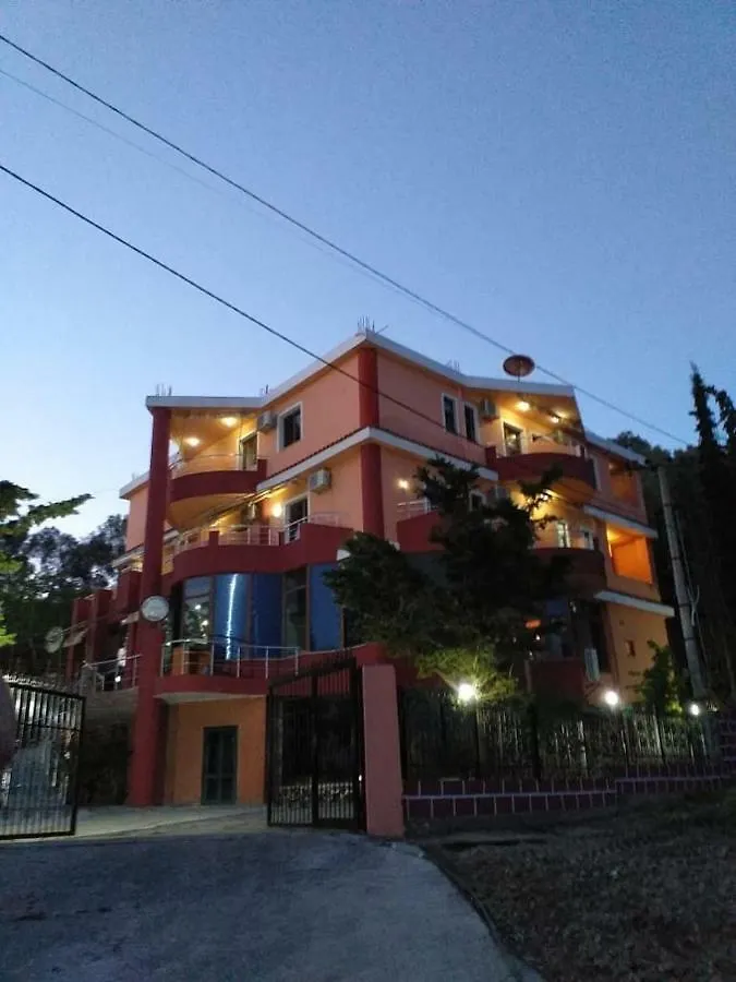 Hotel Moris Kryemëdhej