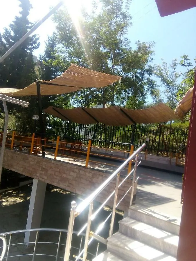 Hotel Moris Kryemëdhej