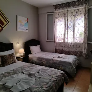 guest-house-de-rada.hotels-in-tirana.com/